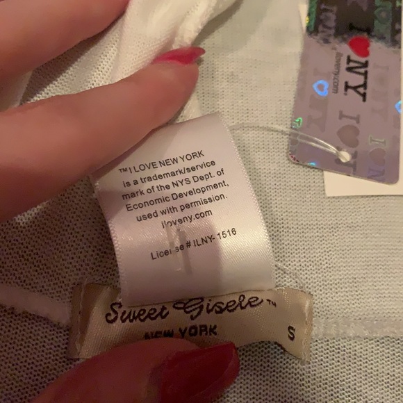 I LOVE NY pullover - Picture 9 of 12